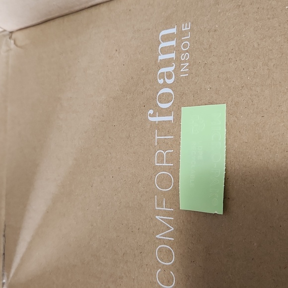 Journee Arden White and Red Sneakers with Silver Zipper Sides Womens Size 8 - Picture 10 of 11